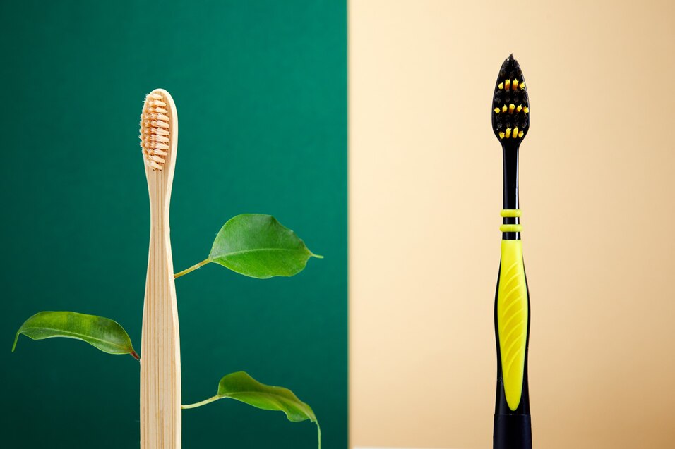 Reasons Why You Should Make the Switch to Compostable Toothbrushes